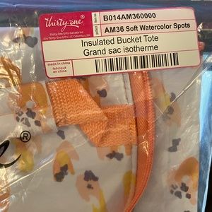 Thirty- One -  Insulated Lunch tote- bucket tote NeW